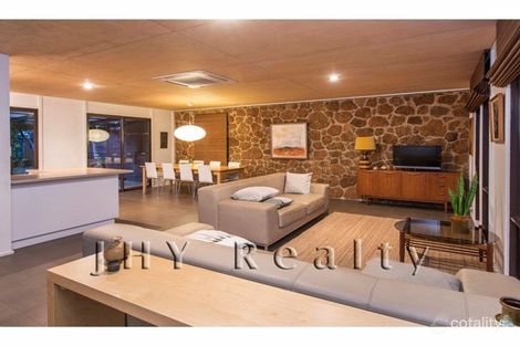 Property photo of 14 Kunzea Place Dunsborough WA 6281
