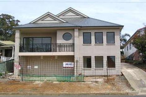 42 Woodlawn Ave, Mangerton, NSW 2500