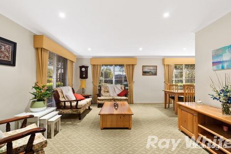 Property photo of 22 Watersedge Close Knoxfield VIC 3180