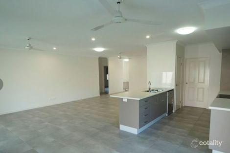 Property photo of 10 Starcke Trail Smithfield QLD 4878