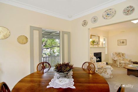 Property photo of 4 Sutton Parade Mont Albert North VIC 3129