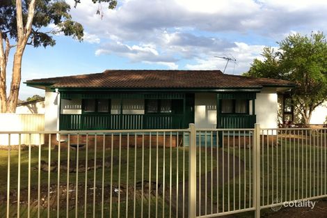 Property photo of 17 Berrigan Crescent Macquarie Fields NSW 2564