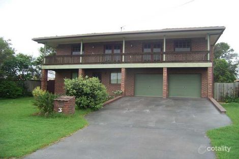 3 Saleng Cres, Warana, QLD 4575