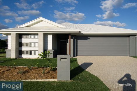 5 Rosewood St, Caboolture South, QLD 4510