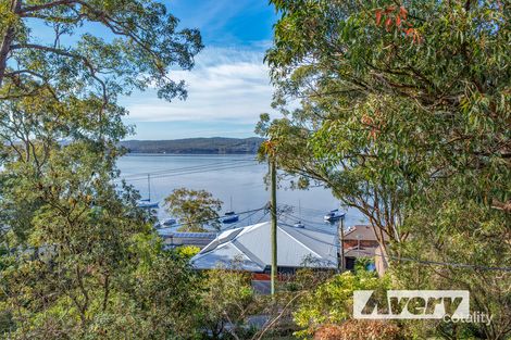 Property photo of 127 Skye Point Road Coal Point NSW 2283