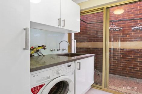 Property photo of 5D Farris Place Innaloo WA 6018