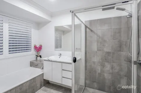Property photo of 4 Shorebird Way Sandy Beach NSW 2456
