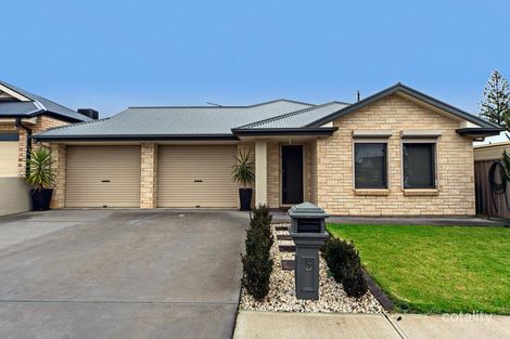 5 Farncomb Ct, Largs North, SA 5016
