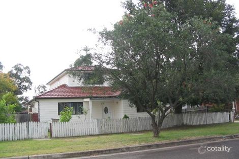 27 Binya St, Pendle Hill, NSW 2145