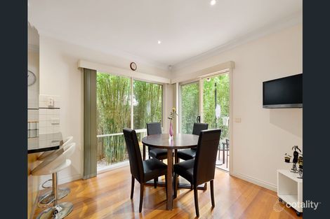 Property photo of 2/12 Mount Pleasant Drive Mount Waverley VIC 3149