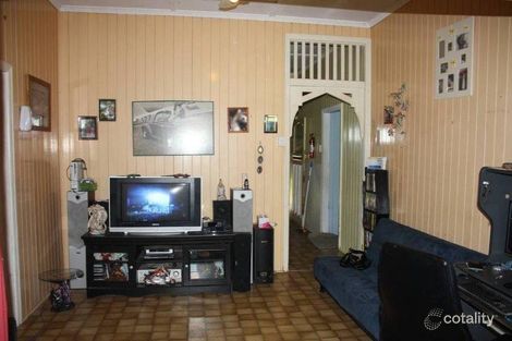 Property photo of 28 Gallipoli Street Maryborough QLD 4650