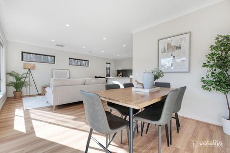 Property photo of 15 Cutts Avenue Croydon VIC 3136