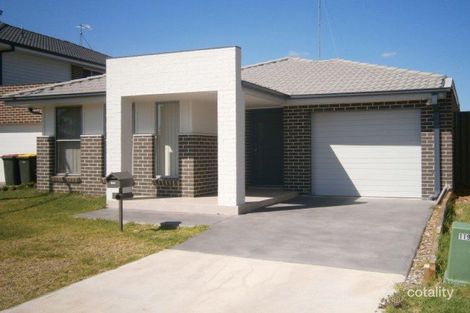 Property photo of 12 Stawell Street Ropes Crossing NSW 2760
