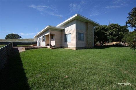 137 Petersens Rd, Green Gully, VIC 3462