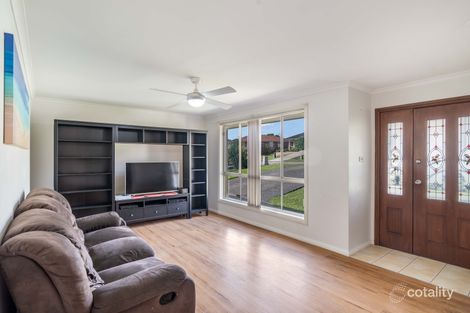 Property photo of 37 Springvale Circuit Cameron Park NSW 2285