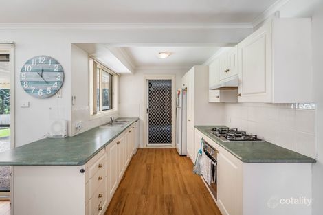 Property photo of 37 Springvale Circuit Cameron Park NSW 2285