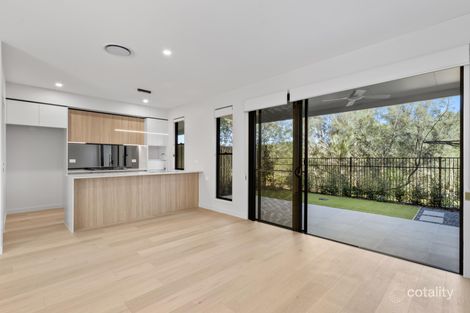 75/1 Lake Serenity Bvd, Helensvale, QLD 4212