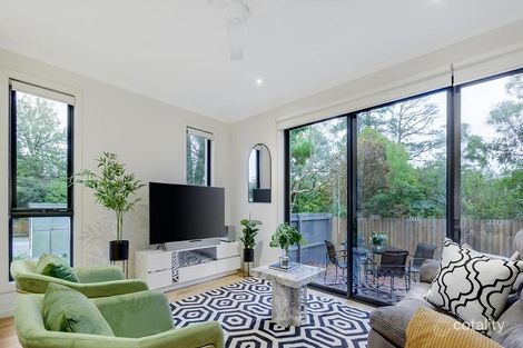 Property photo of 1 Kepsi Place Croydon VIC 3136