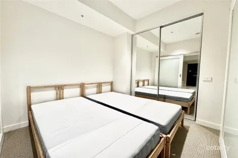 Property photo of 907/199 William Street Melbourne VIC 3000