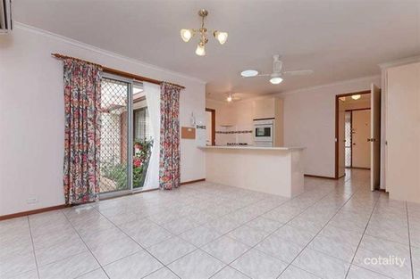Property photo of 21 Metcalfe Drive Romsey VIC 3434