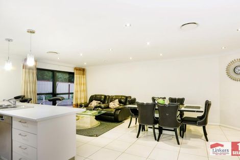 Property photo of 20 Fairweather Place Eagle Vale NSW 2558
