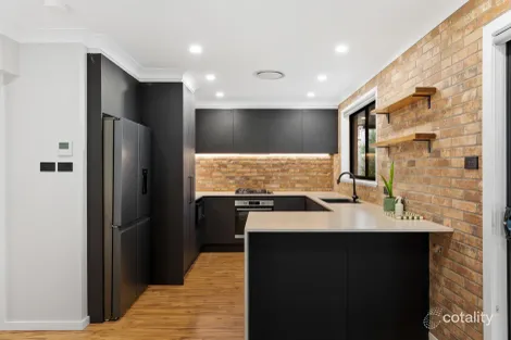Property photo of 4 Hampton Way Maryland NSW 2287