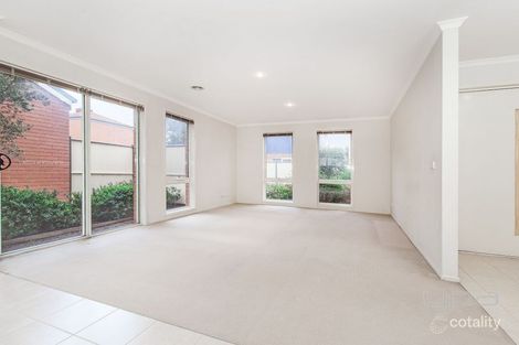 Property photo of 7/4 Landers Court Caroline Springs VIC 3023