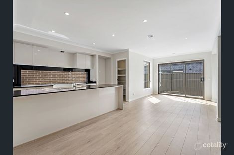 Property photo of 5 Acmena Place Craigieburn VIC 3064