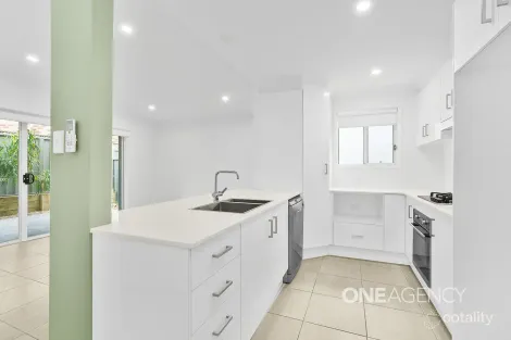 Property photo of 2/41 Paradise Beach Road Sanctuary Point NSW 2540