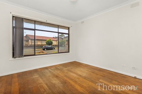 Property photo of 33 Roberts Avenue Mulgrave VIC 3170
