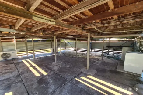 Property photo of 37 Howlett Street Currajong QLD 4812