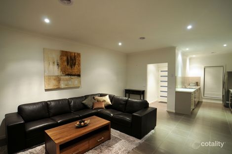 Property photo of 2/239 Dunns Road Mornington VIC 3931