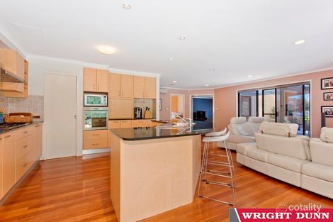 Property photo of 6 Wendy Ey Place Nicholls ACT 2913