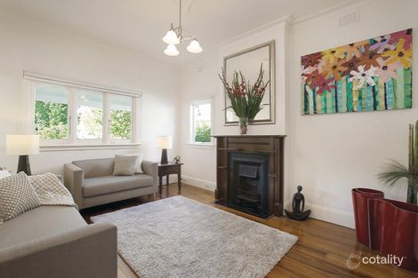 Property photo of 35 Edgevale Road Kew VIC 3101