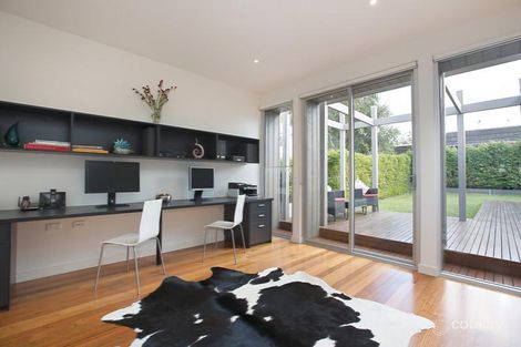 Property photo of 35 Edgevale Road Kew VIC 3101