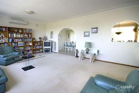 Property photo of 30 Owen Stanley Avenue Beacon Hill NSW 2100