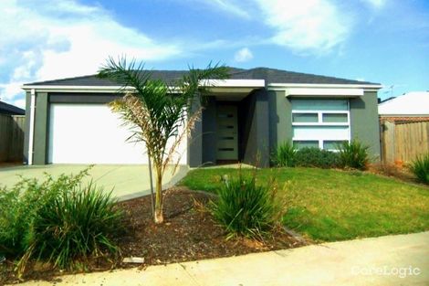 Property photo of 40 Moorookyle Avenue Tarneit VIC 3029