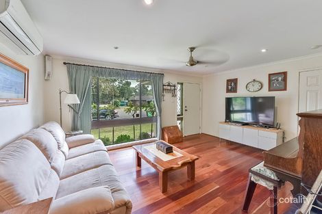 Property photo of 31 Farrendon Place Mount Annan NSW 2567