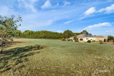 134 Edgecombe Rd, Kyneton, VIC 3444