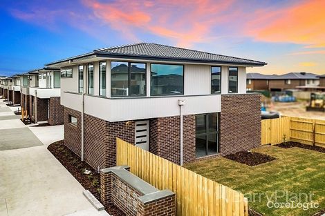 Property photo of 1 Perissos Place Keysborough VIC 3173