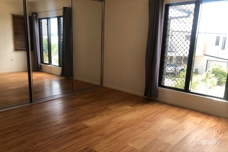 Property photo of 15/18 Anzac Avenue Rocky Point QLD 4874