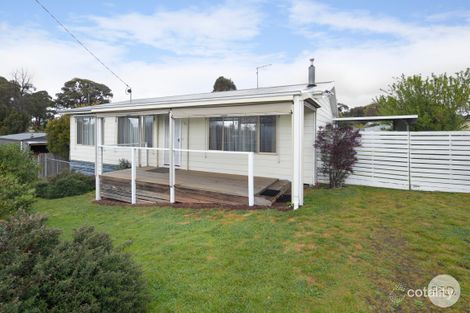 Property photo of 24 Semmens Avenue Creswick VIC 3363