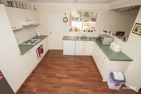 Property photo of 14 Eliza Power Drive Marulan NSW 2579