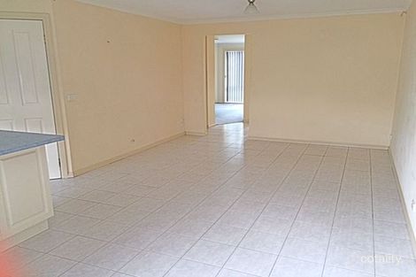 Property photo of 15 Island Place Mill Park VIC 3082