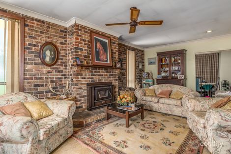 Property photo of 373 Italia Road East Seaham NSW 2324