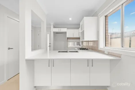 Property photo of 40 Olympus Drive St Clair NSW 2759