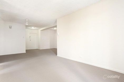 1/247 Hawken Dr, St Lucia, QLD 4067