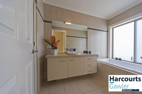 Property photo of 23 Lorikeet Grove Hewett SA 5118