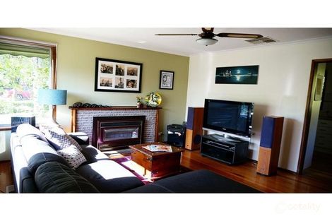 Property photo of 22 Araluen Drive Croydon VIC 3136