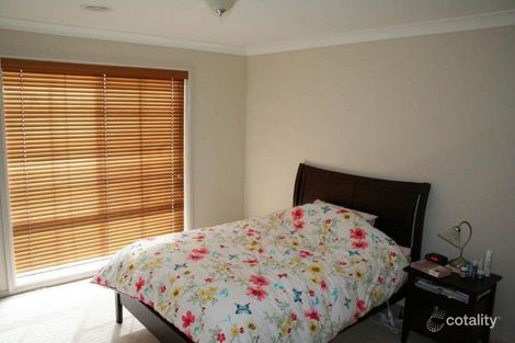 Property photo of 54 Amana Circuit Orange NSW 2800